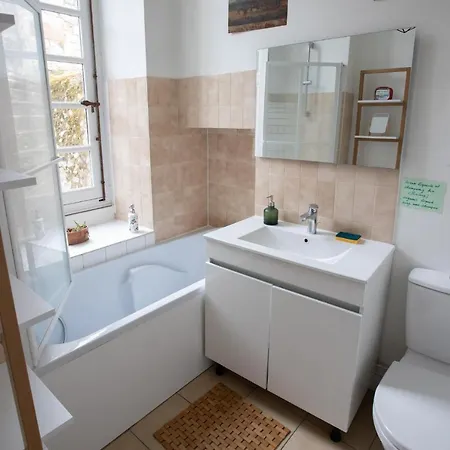 Ferienwohnung Demeure Jousset des Berries Le Mans Exterior foto